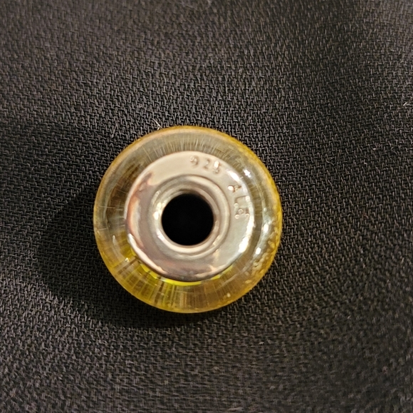 🍋 Authentic PANDORA Yellow Candy Stripes Murano Glass & Sterling Silver Charm - Picture 2 of 6